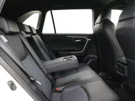 Toyota RAV4 (2019) thumbnail 37