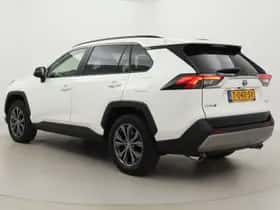 Toyota RAV4 (2023) thumbnail 4