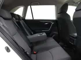 Toyota RAV4 (2023) thumbnail 35