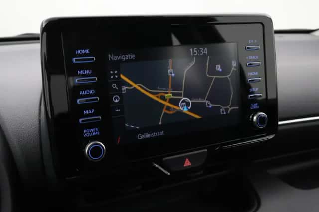 Toyota Yaris (2023) thumbnail 5