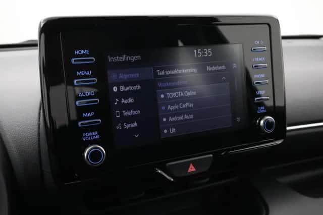 Toyota Yaris (2023) thumbnail 6