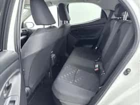 Toyota Yaris (2025) thumbnail 19