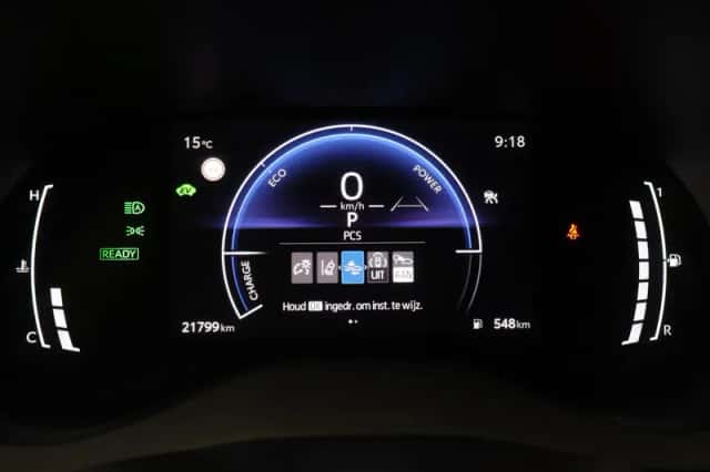 Toyota Yaris (2025) thumbnail 3