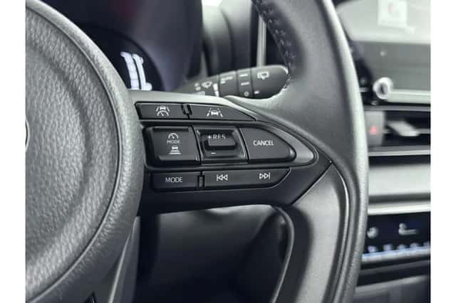 Toyota Yaris (2025) thumbnail 6