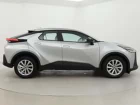 Toyota C-HR (2024) thumbnail 18