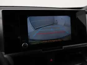 Toyota C-HR (2024) thumbnail 8