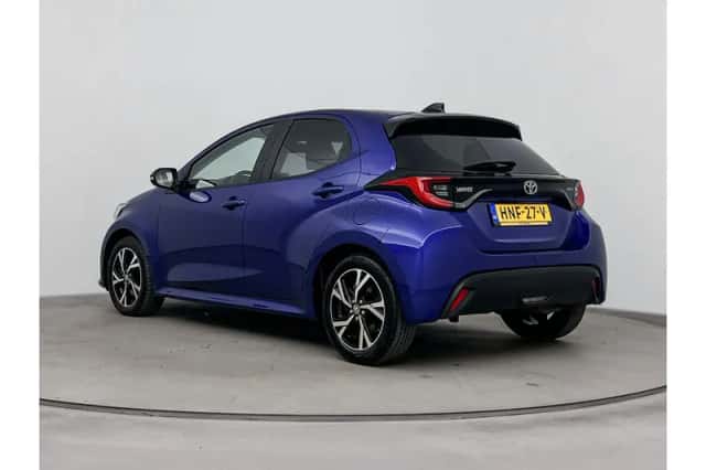 Toyota Yaris (2025) thumbnail 4