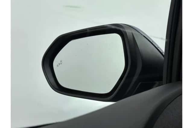 Toyota Yaris (2025) thumbnail 5