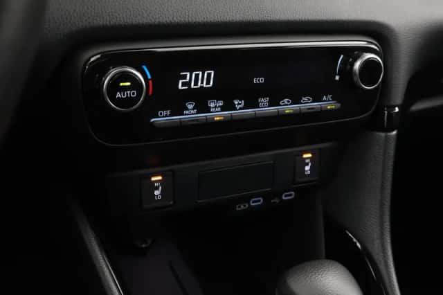 Toyota Yaris (2025) thumbnail 6