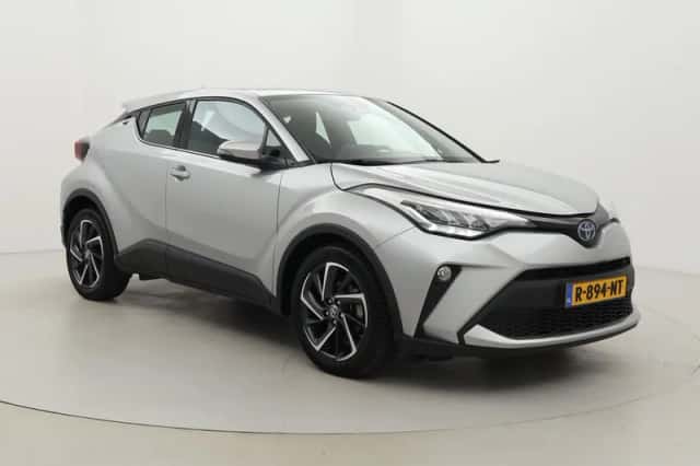 Toyota C-HR (2022) thumbnail 1