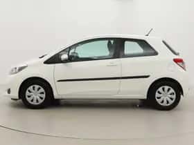 Toyota Yaris (2012) thumbnail 14
