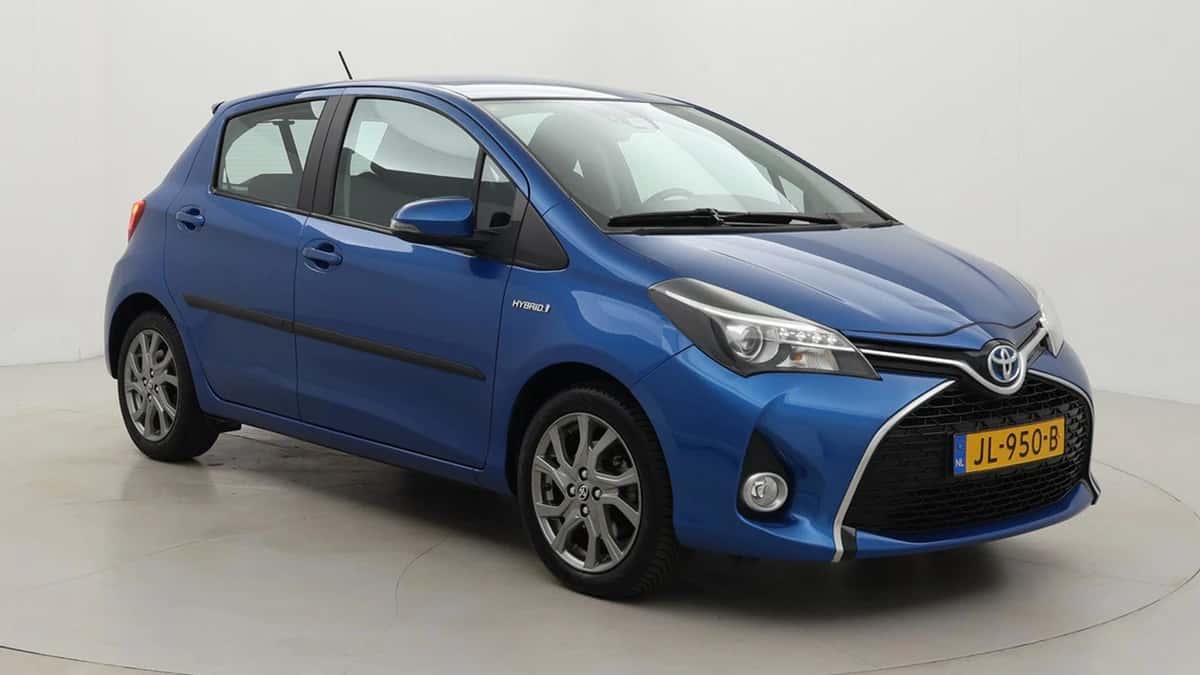 Toyota Yaris (2016) — foto 1