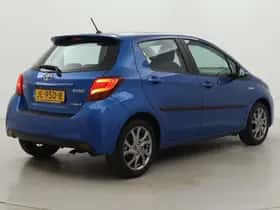 Toyota Yaris (2016) thumbnail 35