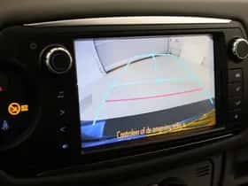 Toyota Yaris (2016) thumbnail 6