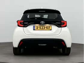 Toyota Yaris (2023) thumbnail 11