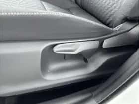 Toyota Yaris (2023) thumbnail 15