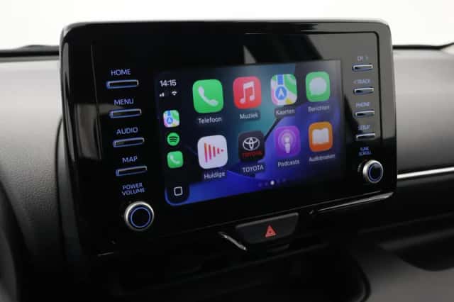 Toyota Yaris (2023) thumbnail 5