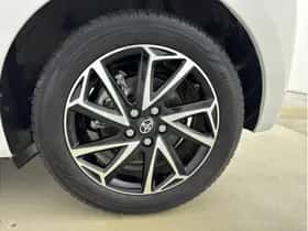 Toyota Yaris (2023) thumbnail 9