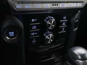 Toyota Land Cruiser (2022) thumbnail 13