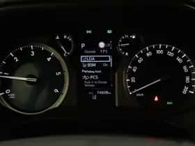 Toyota Land Cruiser (2022) thumbnail 3