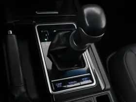 Toyota Land Cruiser (2022) thumbnail 38