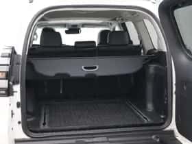 Toyota Land Cruiser (2022) thumbnail 49