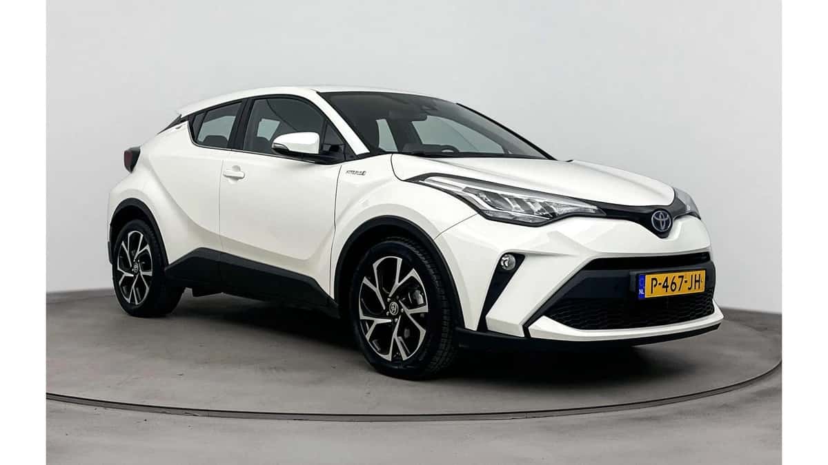 Toyota C-HR (2022) — foto 1