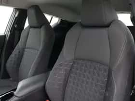 Toyota C-HR (2022) thumbnail 11