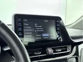 Toyota C-HR (2022) thumbnail 20