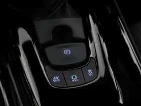 Toyota C-HR (2022) thumbnail 29