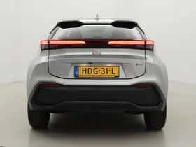 Toyota C-HR (2025) thumbnail 15