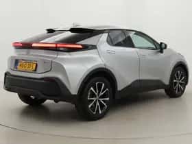 Toyota C-HR (2025) thumbnail 32