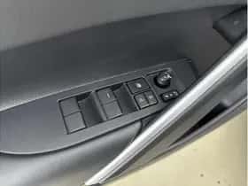 Toyota Corolla (2025) thumbnail 17