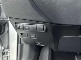 Toyota Corolla (2025) thumbnail 18