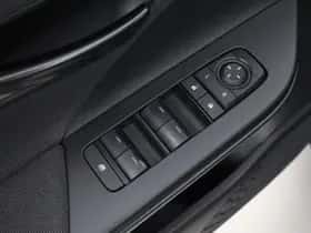 Toyota C-HR (2024) thumbnail 20