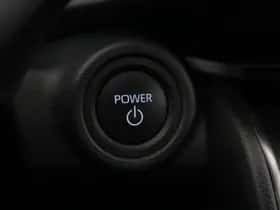 Toyota C-HR (2024) thumbnail 24