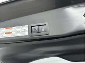 Toyota Yaris Cross (2024) thumbnail 29