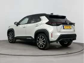 Toyota Yaris Cross (2024) thumbnail 4