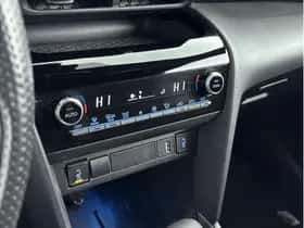 Toyota Yaris Cross (2024) thumbnail 9