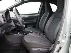 Toyota Aygo X (2024) thumbnail 20