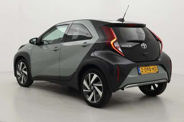 Toyota Aygo X (2024) thumbnail 4