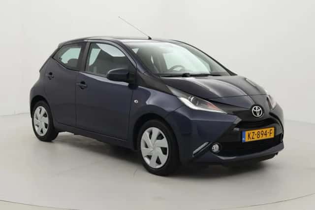 Toyota Aygo (2016) thumbnail 1