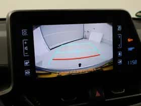 Toyota C-HR (2018) thumbnail 7