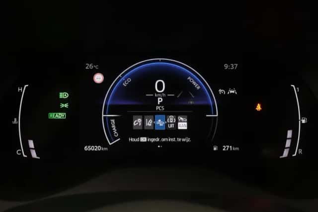 Toyota Yaris (2024) thumbnail 3