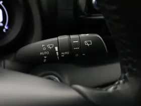 Toyota Yaris (2020) thumbnail 25