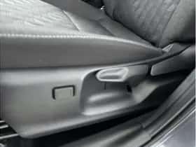 Toyota Yaris (2025) thumbnail 16