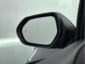 Toyota Yaris (2025) thumbnail 4