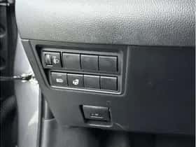 Toyota Yaris (2025) thumbnail 6