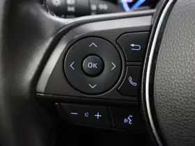 Toyota RAV4 (2021) thumbnail 25