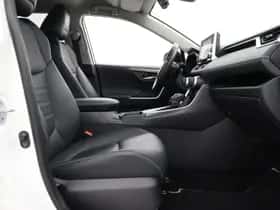 Toyota RAV4 (2021) thumbnail 36